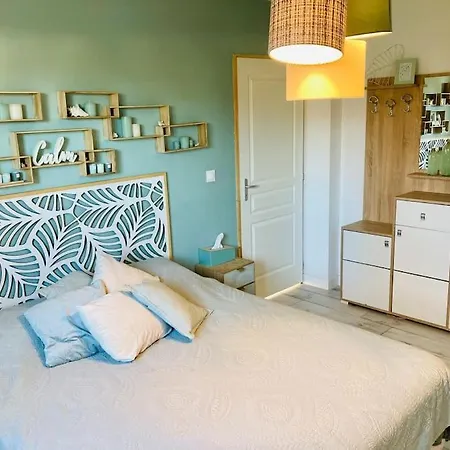 Holiday home : Maison Moderne Proche Et Centre Ondres