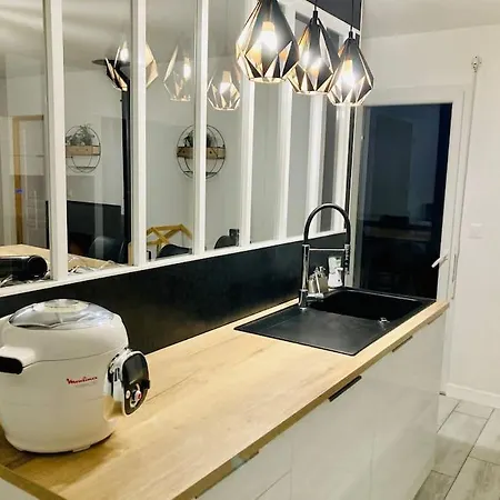 Holiday home : Maison Moderne Proche Et Centre Ondres