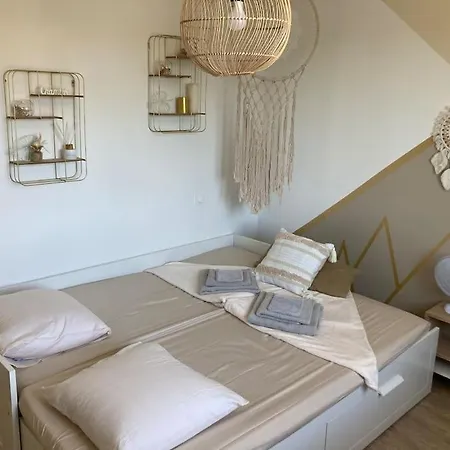 Holiday home : Maison Moderne Proche Et Centre *
