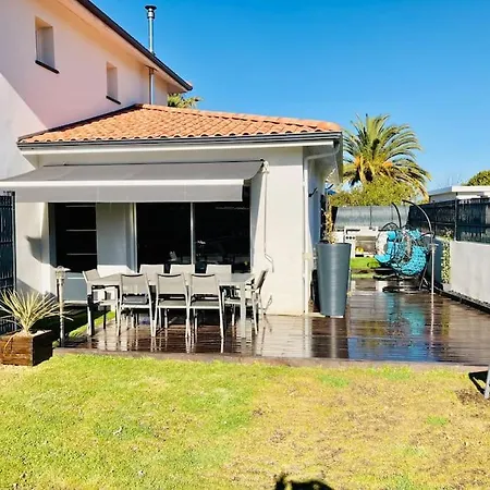 : Maison Moderne Proche Et Centre Holiday home