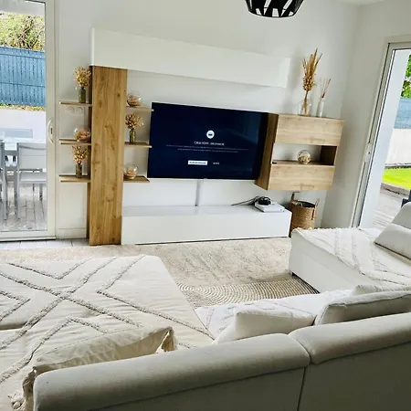 : Maison Moderne Proche Et Centre Holiday home