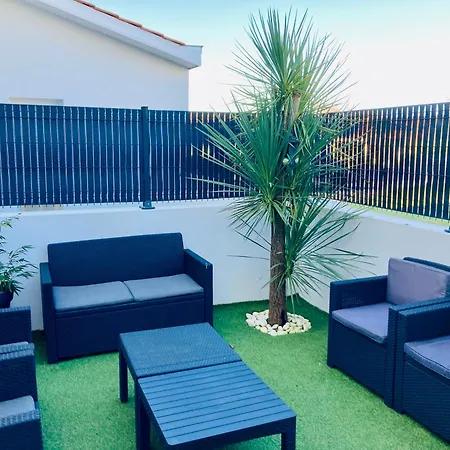 : Maison Moderne Proche Et Centre Holiday home *