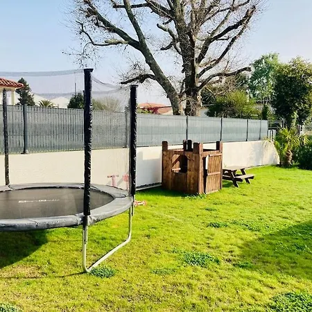 : Maison Moderne Proche Et Centre Holiday home Ondres